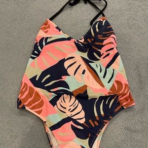 VS cheeky bottom halter swimsuit